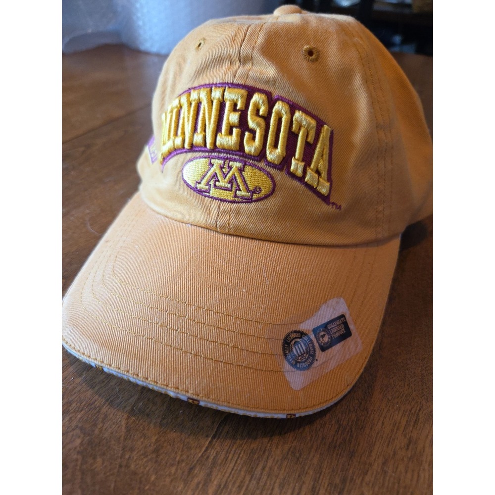 Vintage Minnesota Gophers Hat Made By Titan